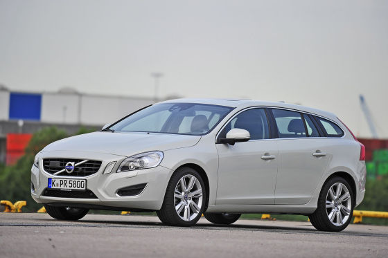 Volvo V60 D3 R-Design